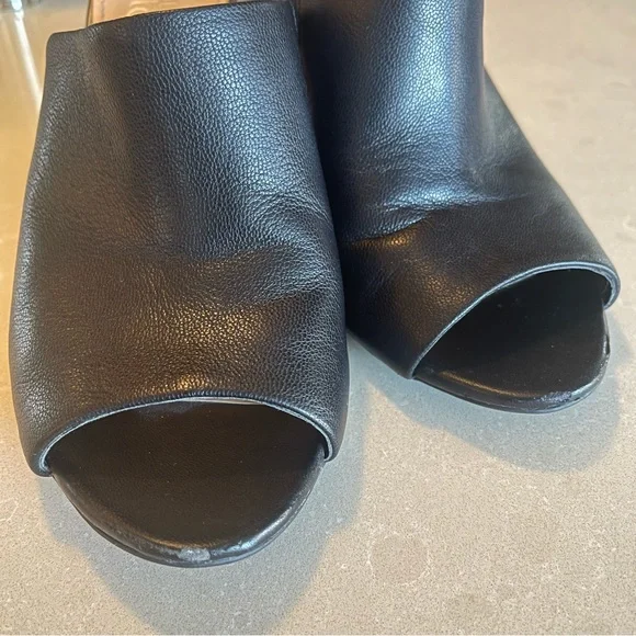 ❌SOLD❌Franco Sarto Black Peep Toe Mules, Sz 8 - Picture 5 of 9